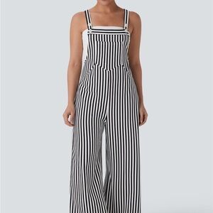 HALARA Monochrome Striped Jumpsuit